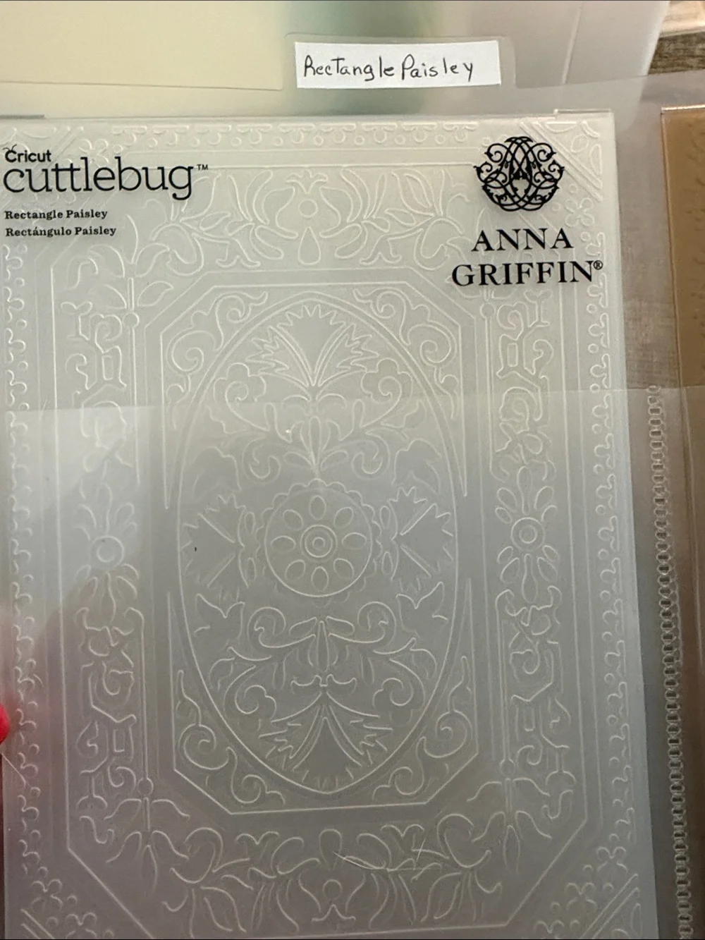 Cricut Anna Griffin rectangle paisley embossing Folder
